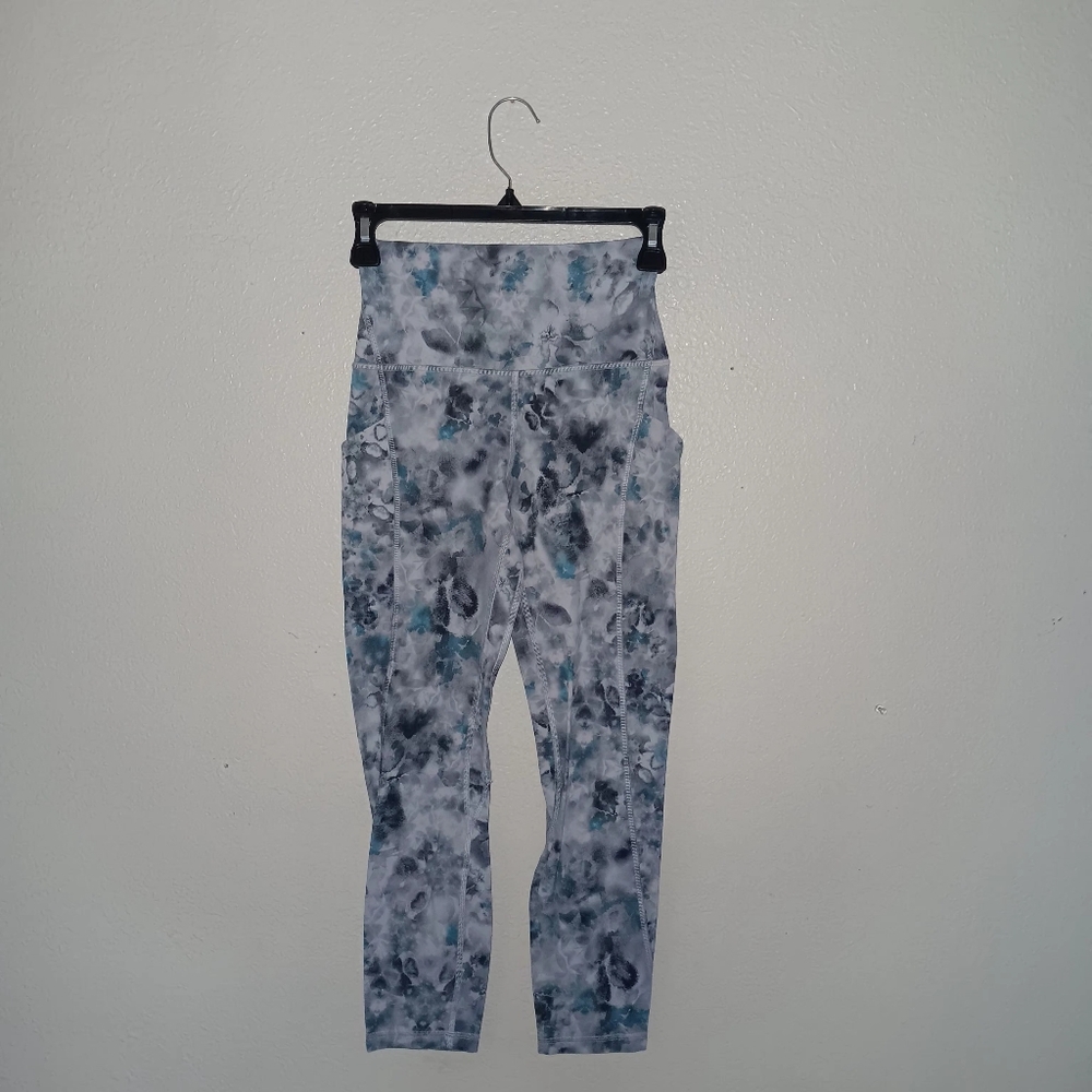 Lululemon yoga pants. Blue, white, gray. Size 4.